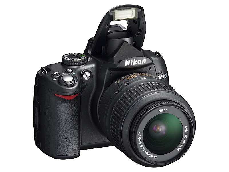 digital-slr-camera-nikon-d5000-angle