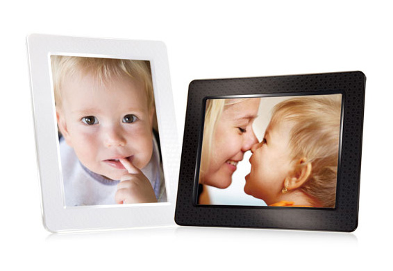 Transcend PF830 digital photo frame