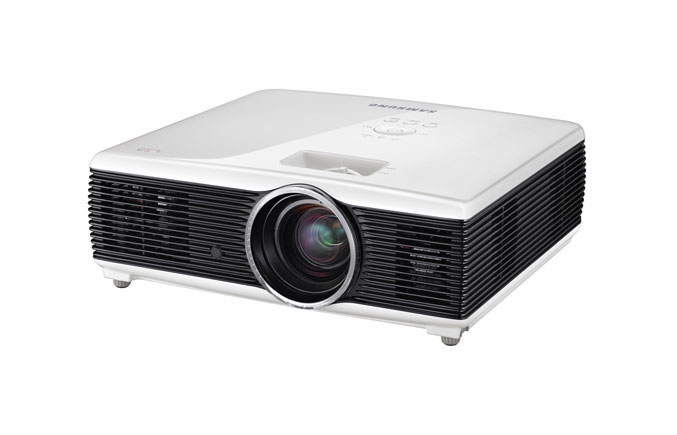 Samsung Launched The World's First RGB LED Data Projector