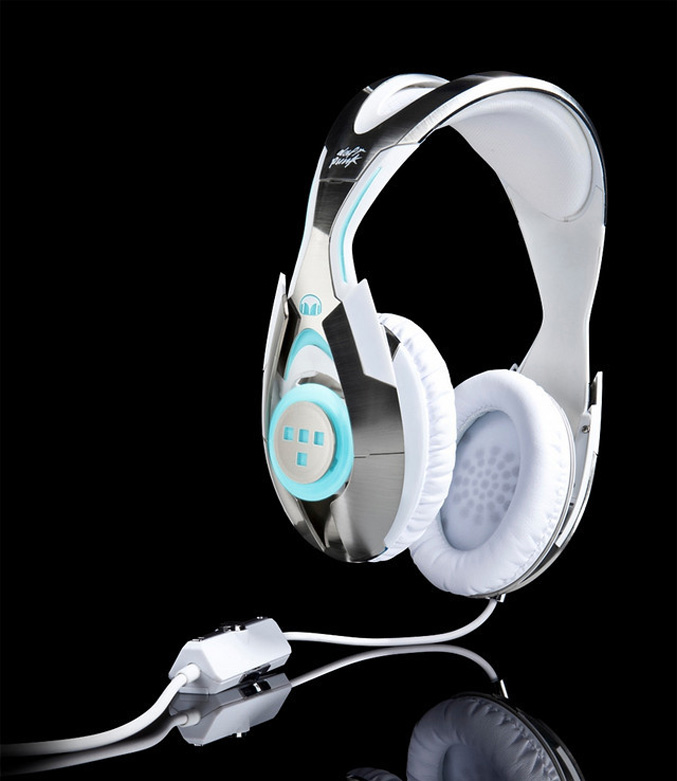 Daft Punk Edition TRON LEGACY headphones 