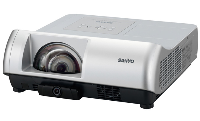Sanyo PLC-WL2503 short-throw multimedia projector