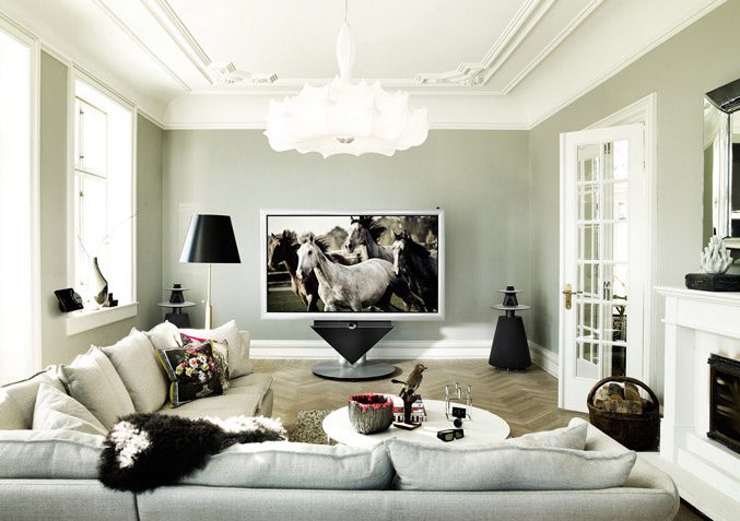 Bang&Olufsen 85-inch BeoVision 4 3D plasma TV