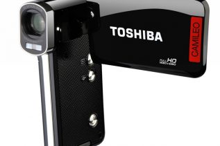 Toshiba Camileo P100
