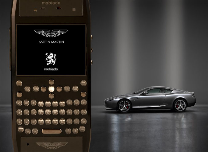 Mobiado Grand 350 Aston Martin
