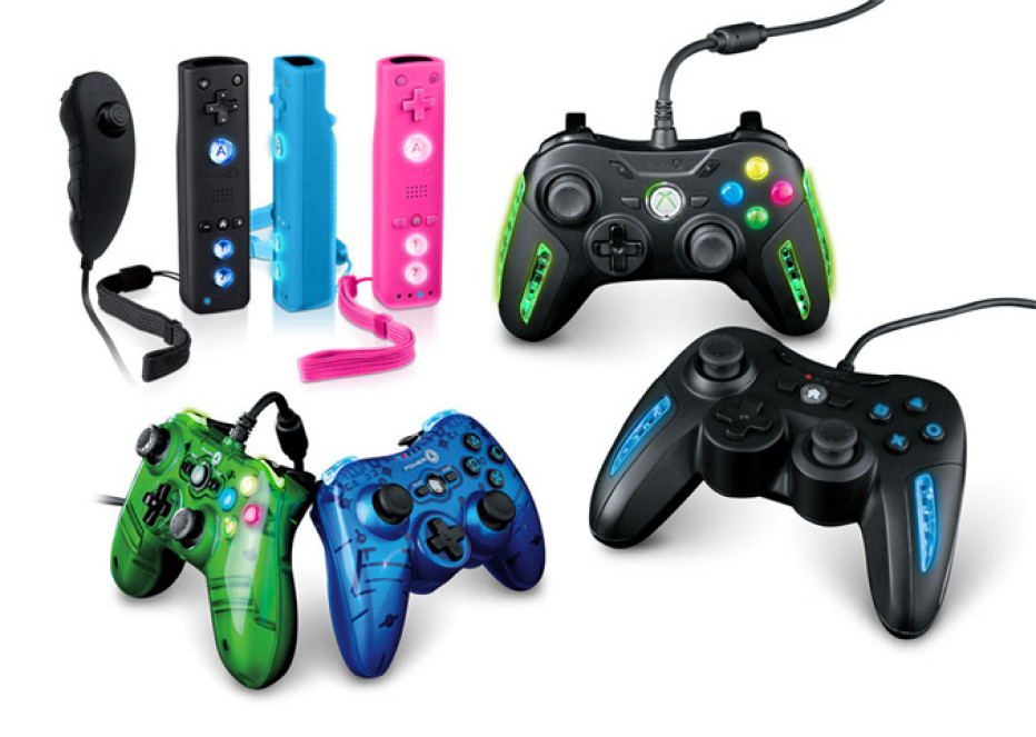 POWER A outs controllers for PS3, Xbox360 and Wii