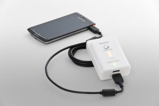 Sony CP-A2LS portable USB charger