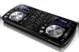 Pioneer XDJ-AERO